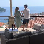 Dalmatins Milliondollar Sea View