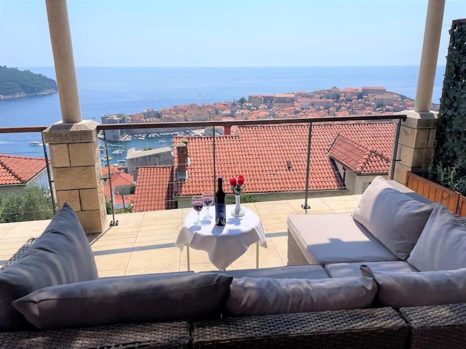Dalmatins Milliondollar Sea View Holiday home *